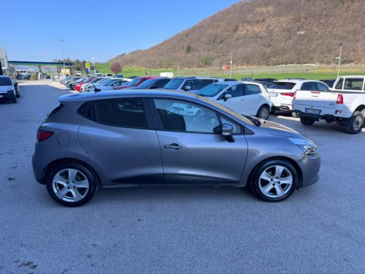 Renault Clio 1.5 dCi 8V 75CV 5 porte Live (4)