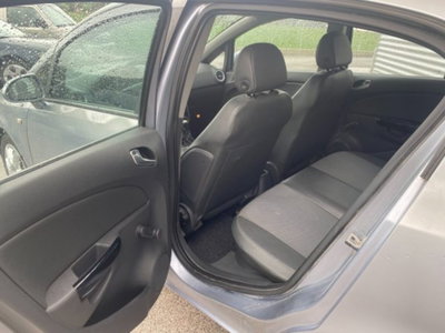 Opel Corsa 1.3 CDTI 90CV 5 porte Cosmo (16)