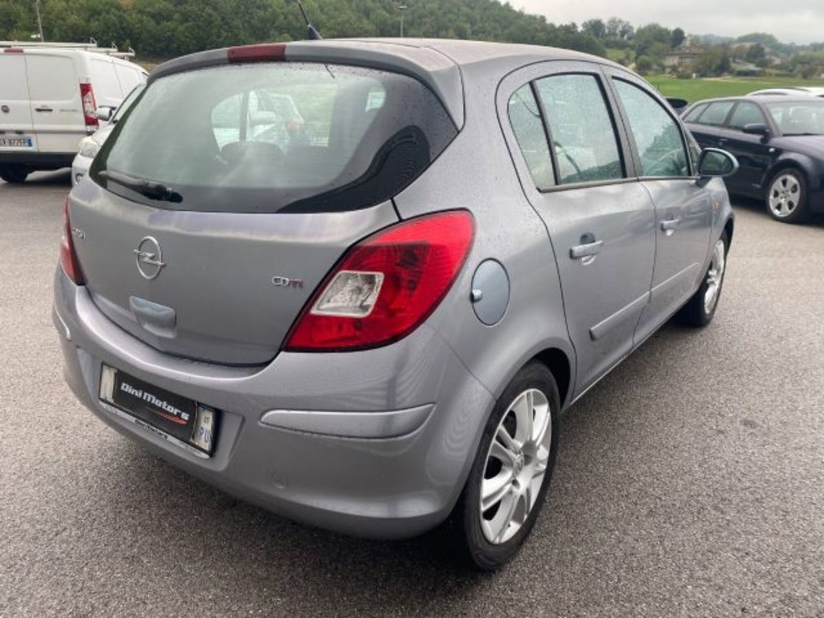 Opel Corsa 1.3 CDTI 90CV 5 porte Cosmo (5)