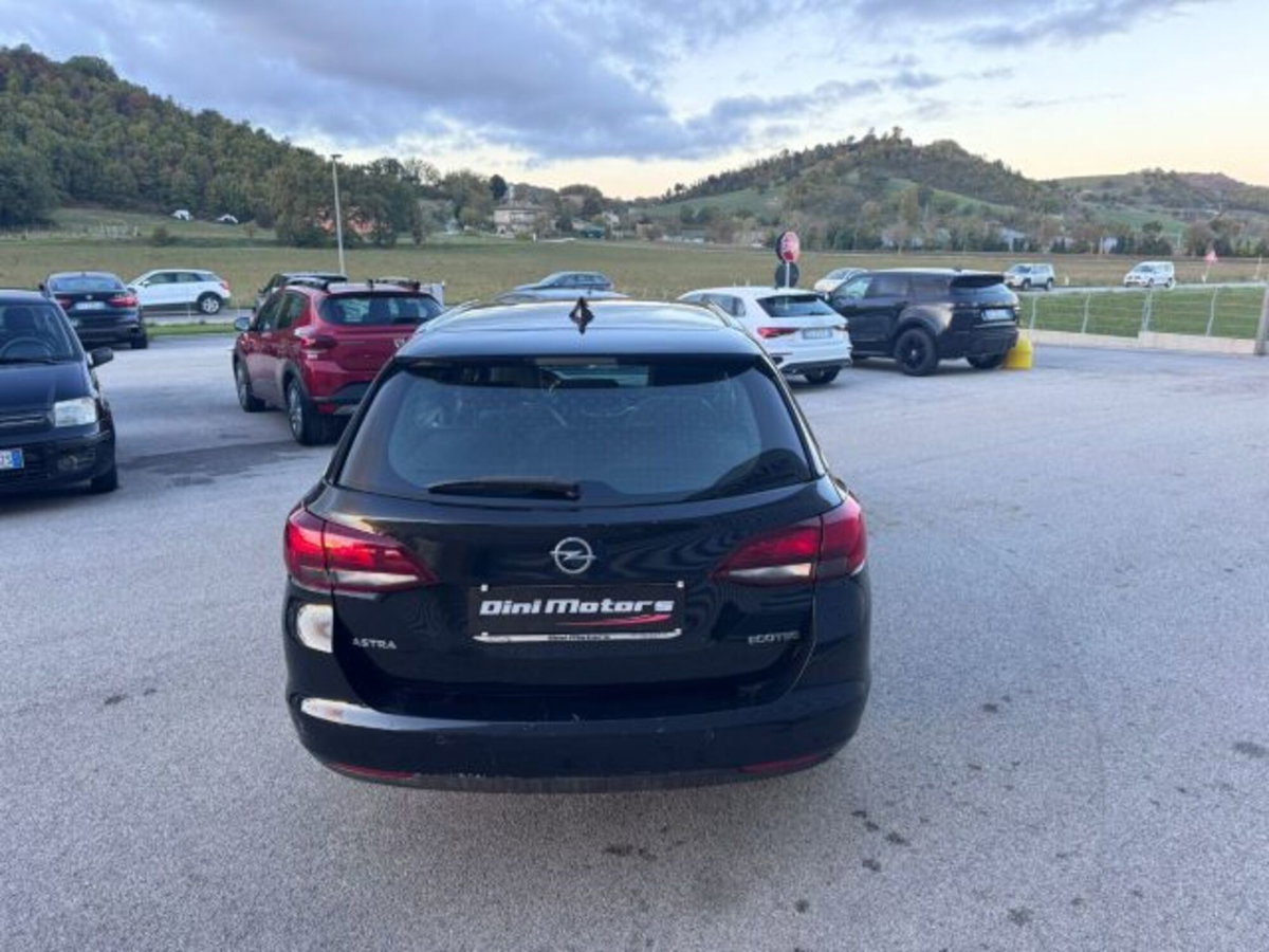 Opel Astra Station Wagon 1.4 Turbo 110CV EcoM Sports Dynamic (6)
