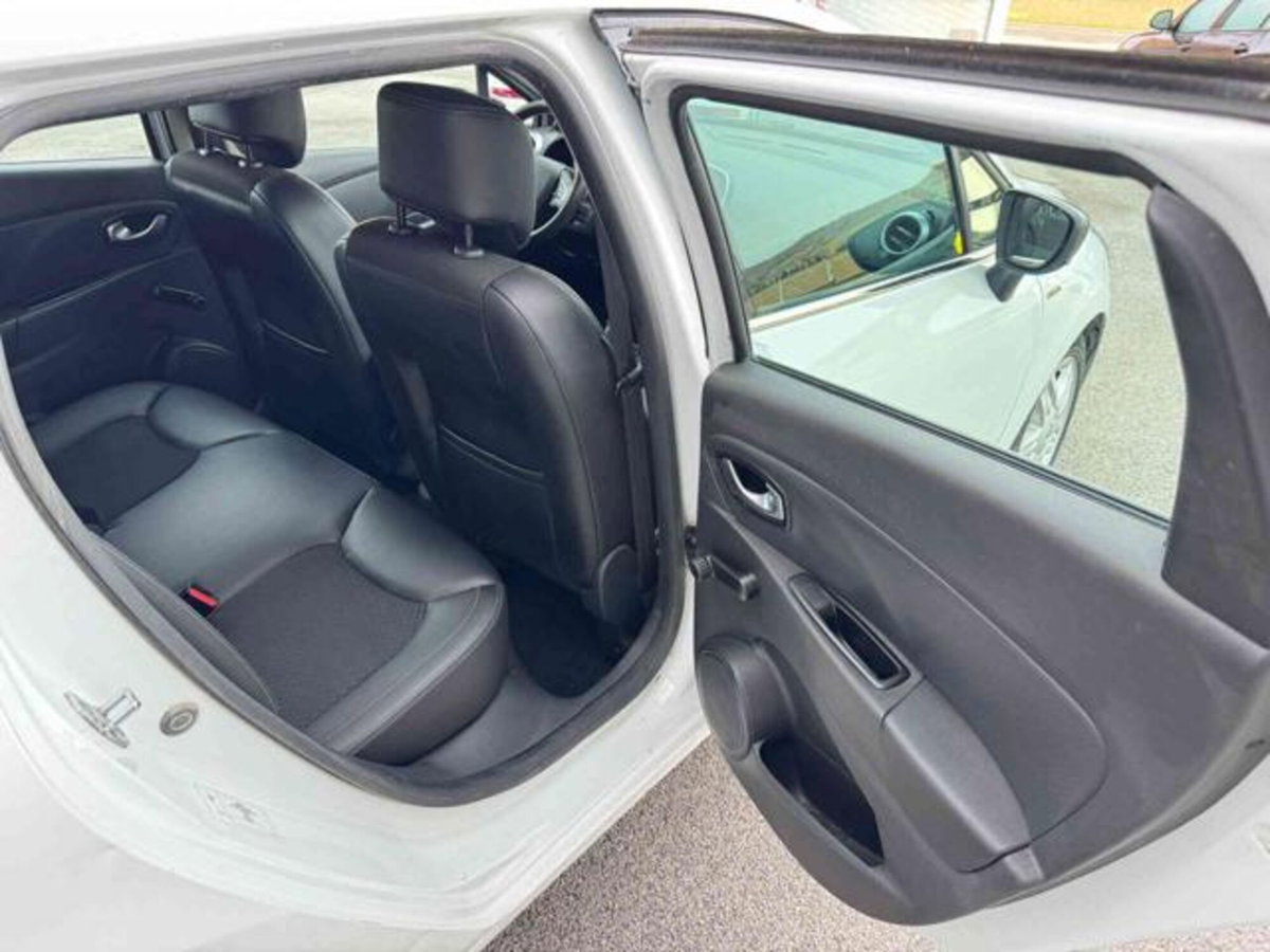 Renault Clio Sporter dCi 8V 90CV EDC Start&Stop Energy Duel (19)