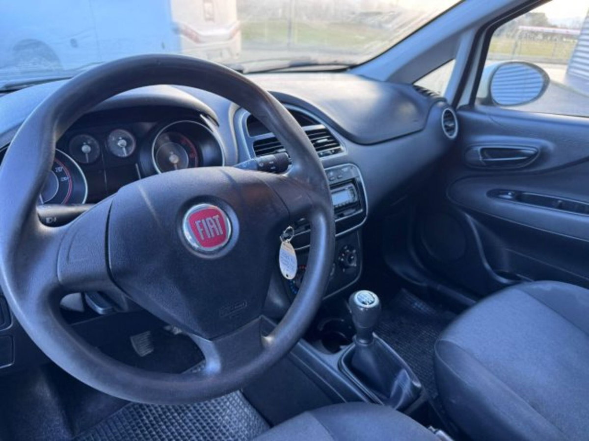 Fiat Punto 1.3 MJT 95CV S&S 5 porte Van Easy 4 posti (11)