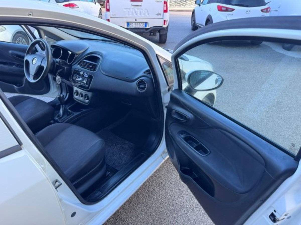 Fiat Punto 1.3 MJT 95CV S&S 5 porte Van Easy 4 posti (19)