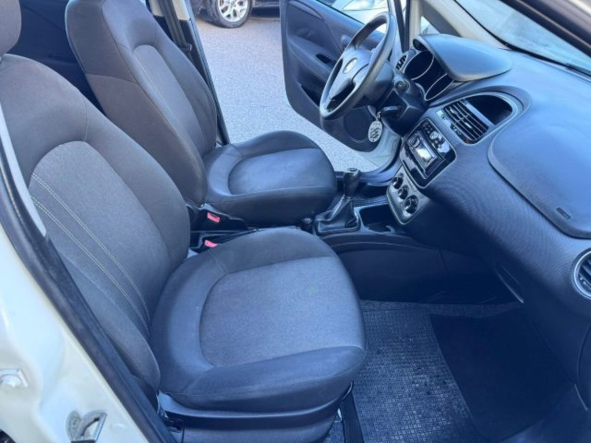 Fiat Punto 1.3 MJT 95CV S&S 5 porte Van Easy 4 posti (20)
