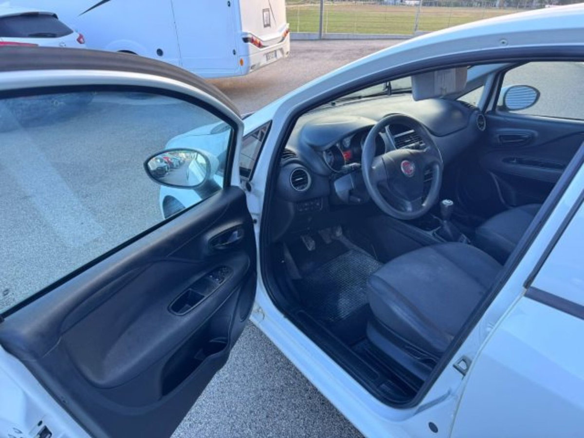 Fiat Punto 1.3 MJT 95CV S&S 5 porte Van Easy 4 posti (9)