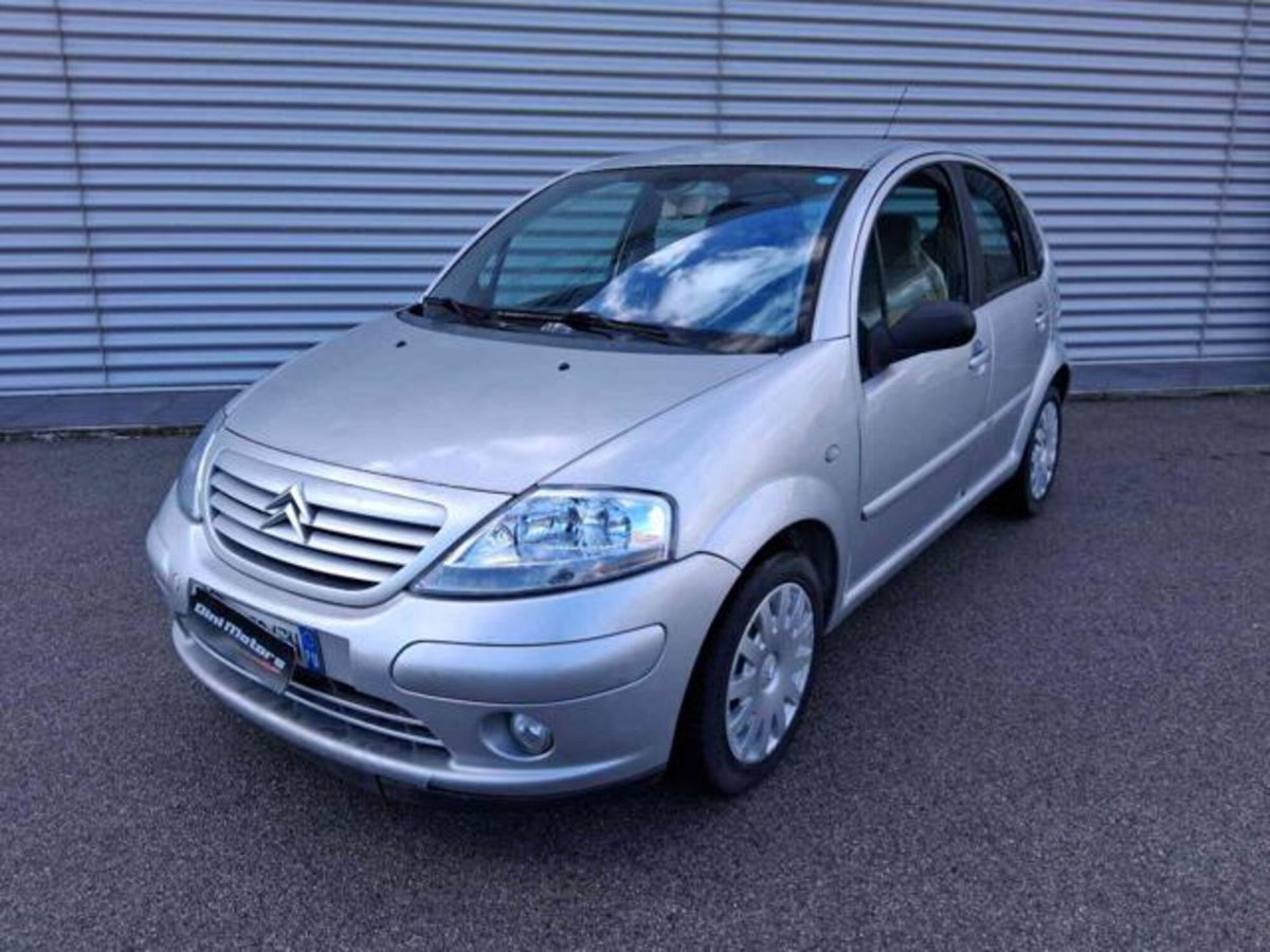 Citroen C3 1.4 HDi 70CV Elegance (2)