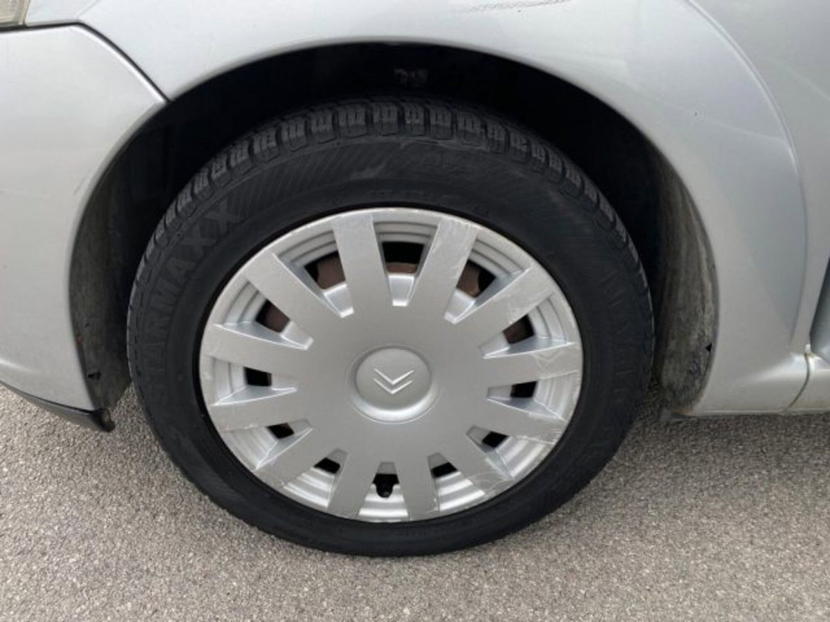 Citroen C3 1.4 HDi 70CV Elegance (20)