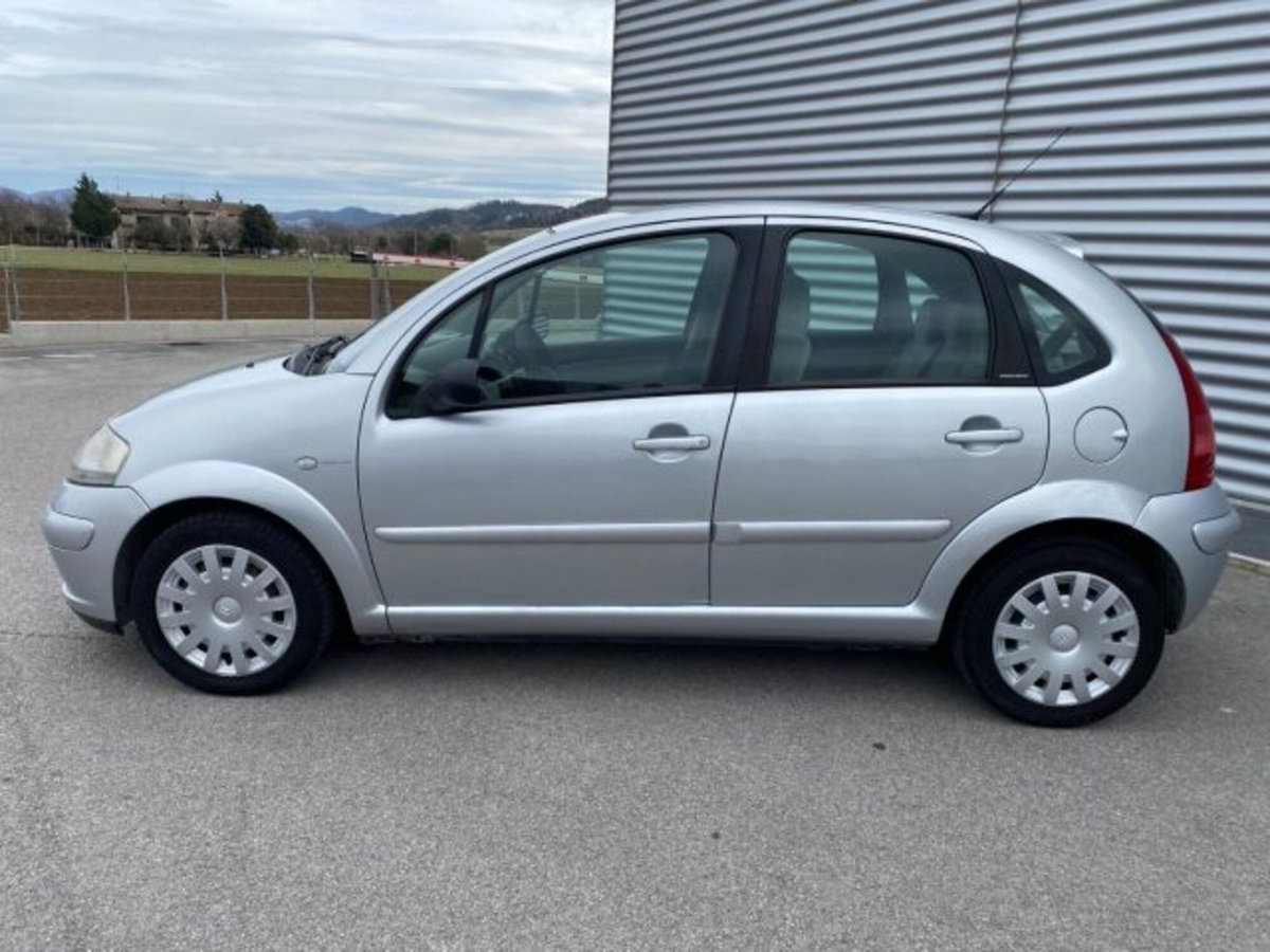 Citroen C3 1.4 HDi 70CV Elegance (9)