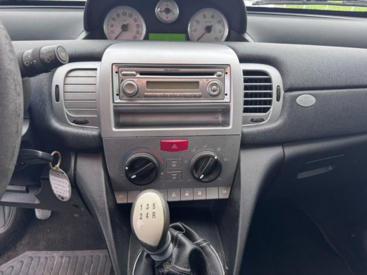 Lancia Ypsilon 1.2 (11)