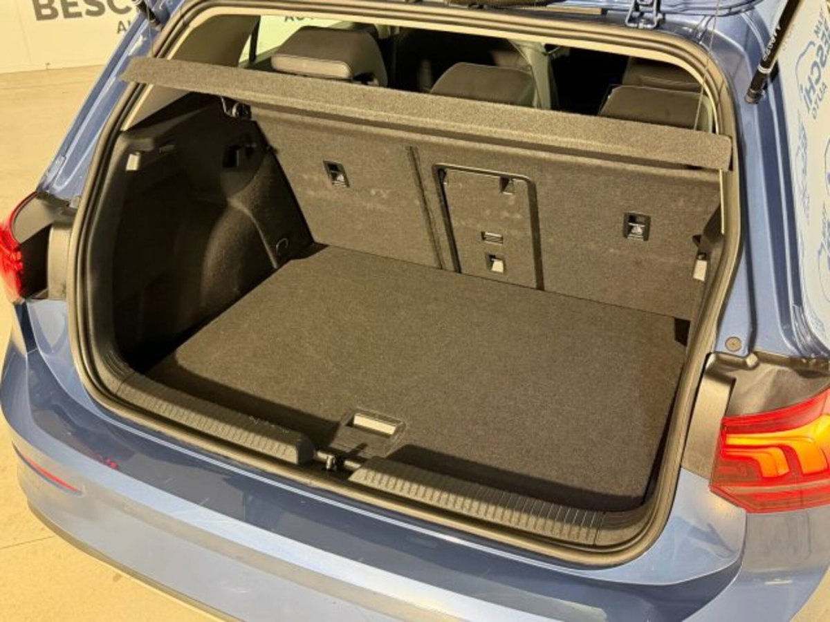 Volkswagen Golf 2.0 TDI 150 CV DSG SCR Style (17)