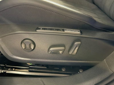 Volkswagen Golf 2.0 TDI 150 CV DSG SCR Style (8)