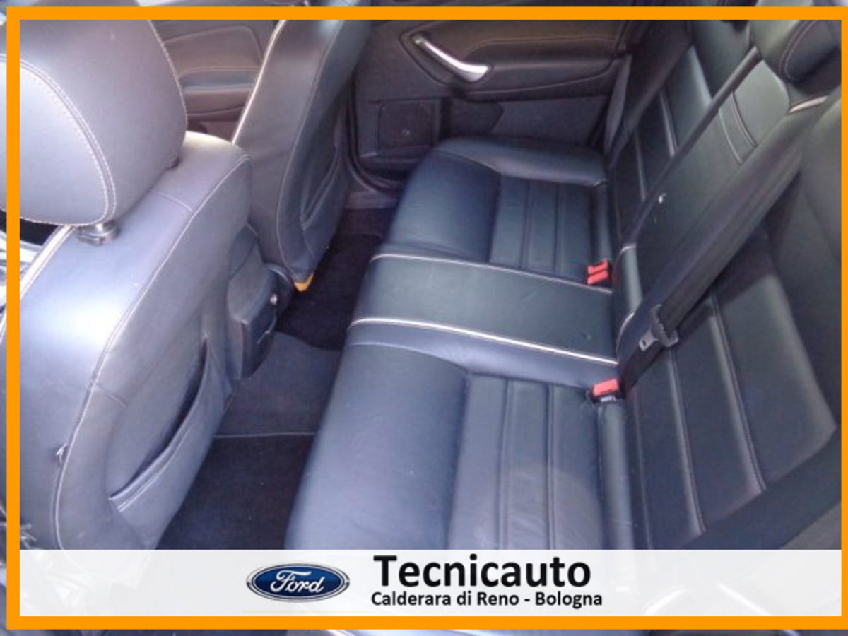 Ford Mondeo Station Wagon 2.0 TDCi 163 CV Powershift Station Wagon Titanium DPF (11)