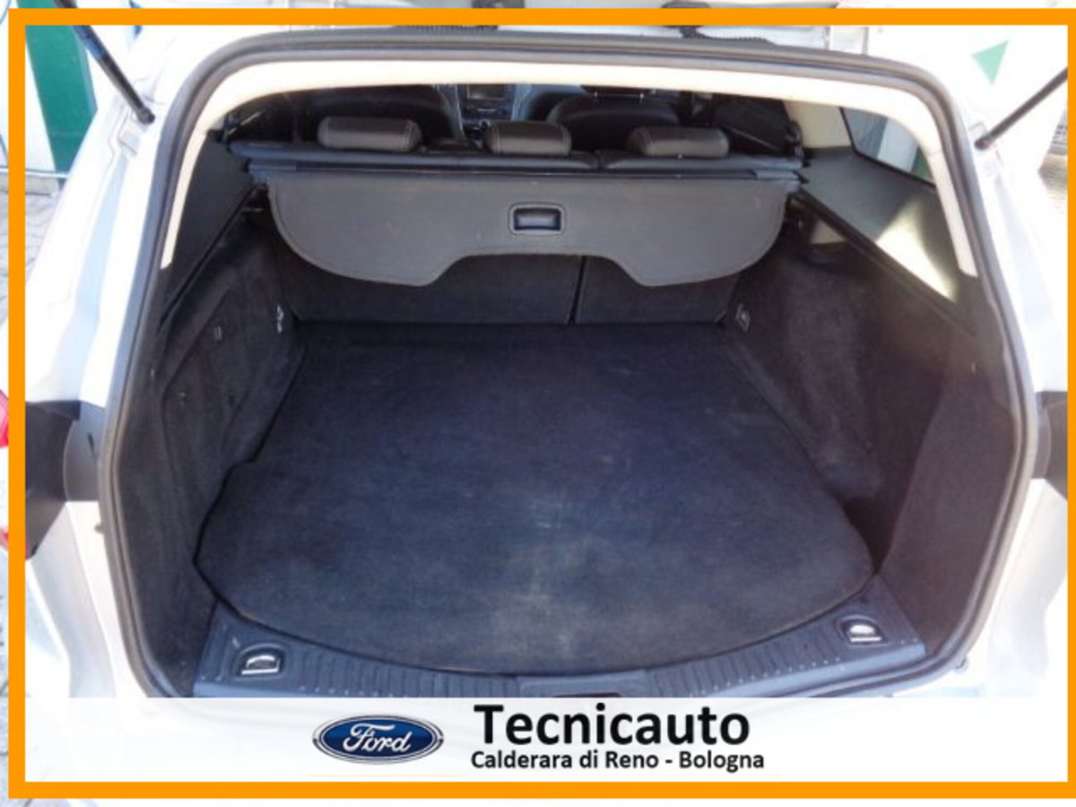Ford Mondeo Station Wagon 2.0 TDCi 163 CV Powershift Station Wagon Titanium DPF (12)
