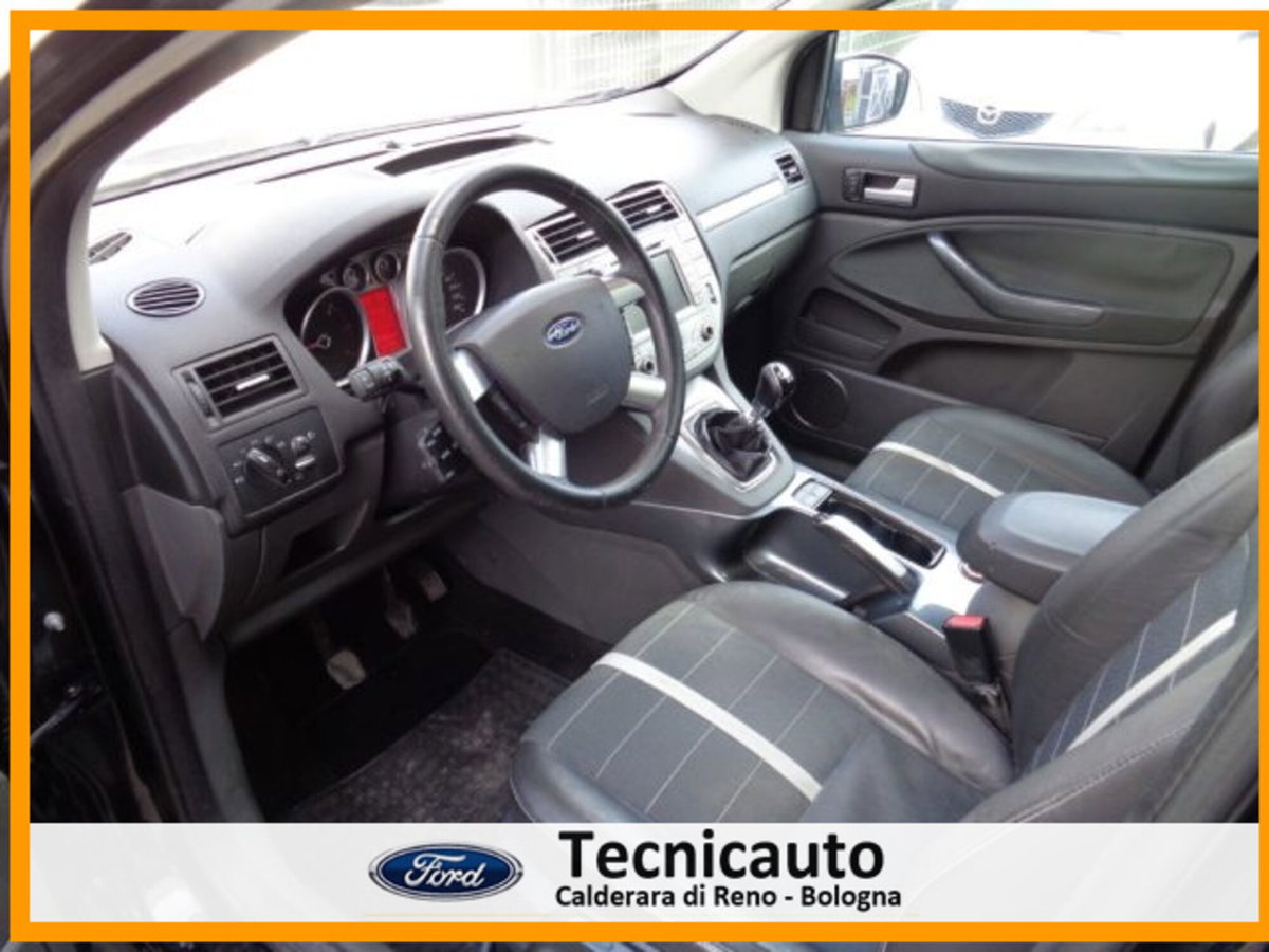 Ford Kuga 2.0 TDCi 136 CV 4WD Titanium DPF (14)
