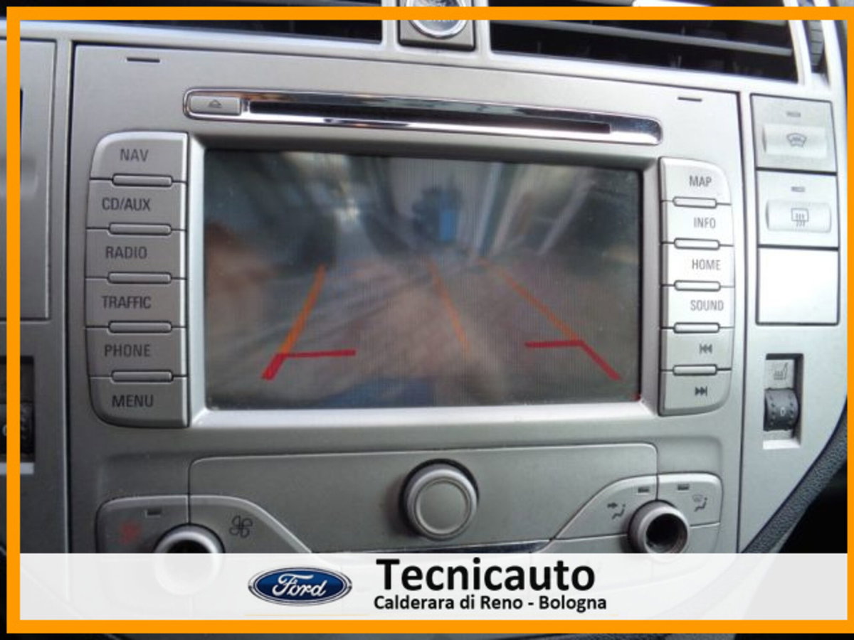 Ford Kuga 2.0 TDCi 136 CV 4WD Titanium DPF (16)