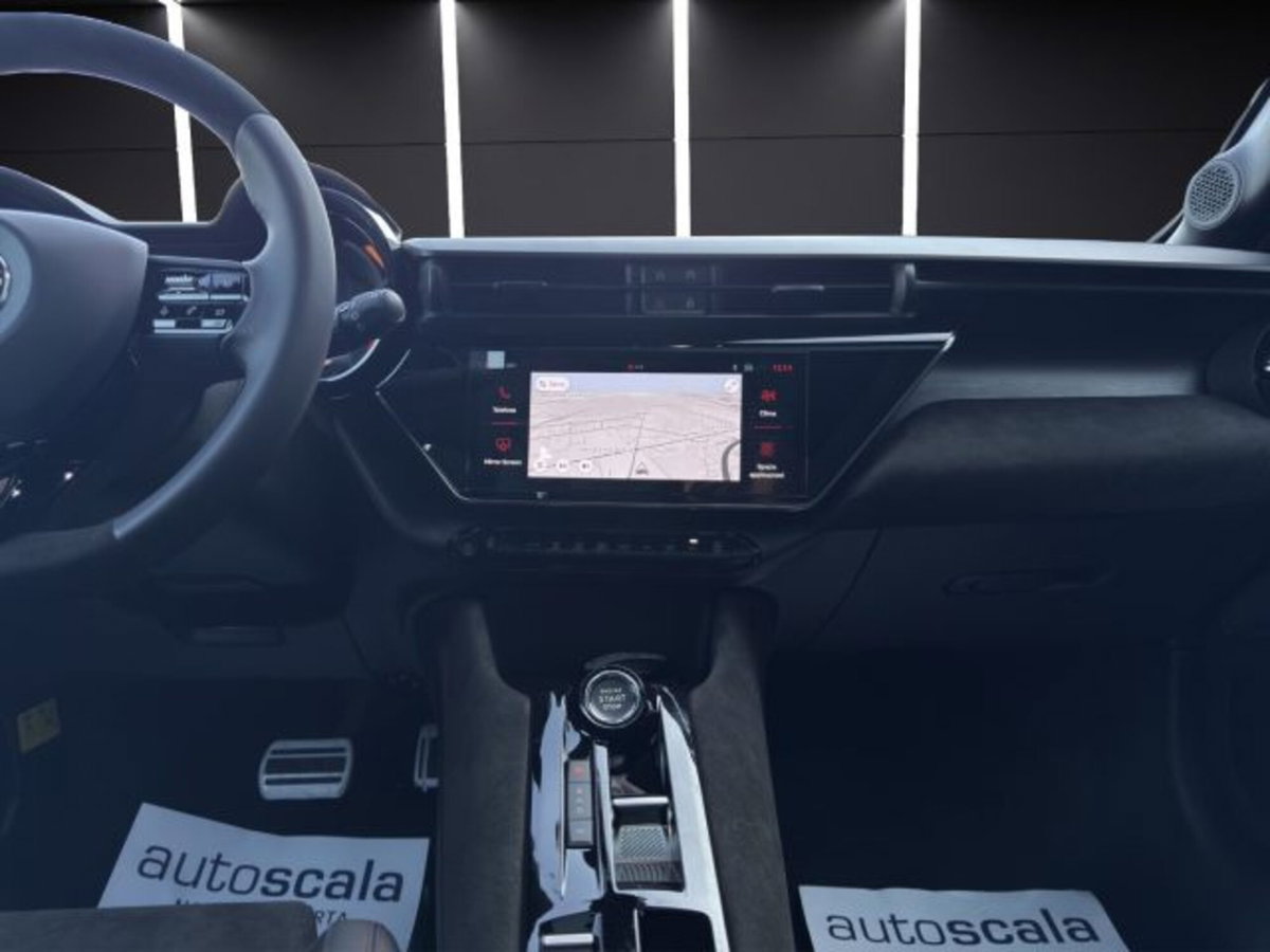 Alfa Romeo Junior 1.2 ibrida Sport Speciale 145cv edct6 (15)