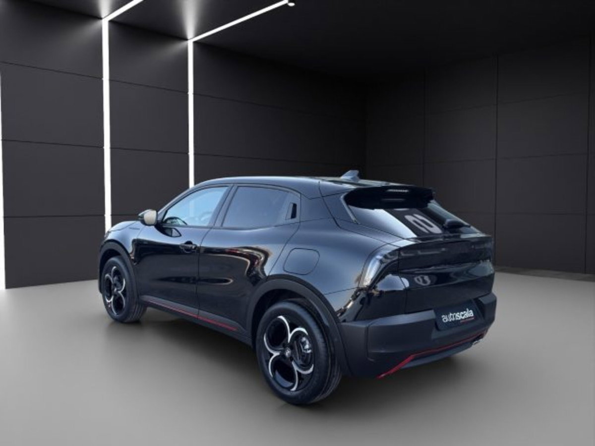 Alfa Romeo Junior 1.2 ibrida Sport Speciale 145cv edct6 (3)