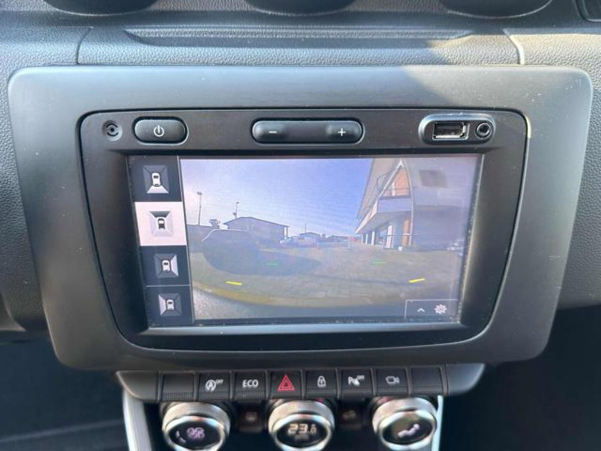 Dacia Duster 1.5 dCi 110CV 4x2 Prestige (14)