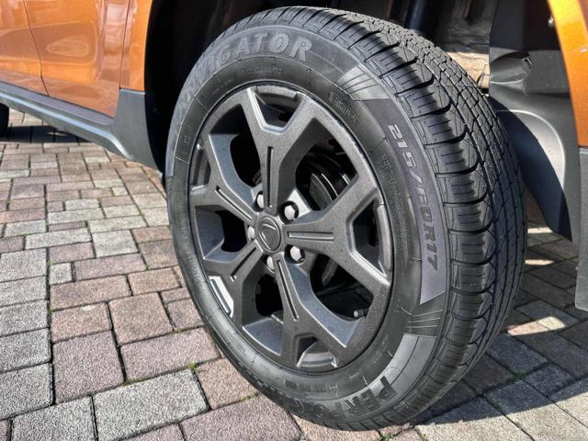 Dacia Duster 1.5 dCi 110CV 4x2 Prestige (19)