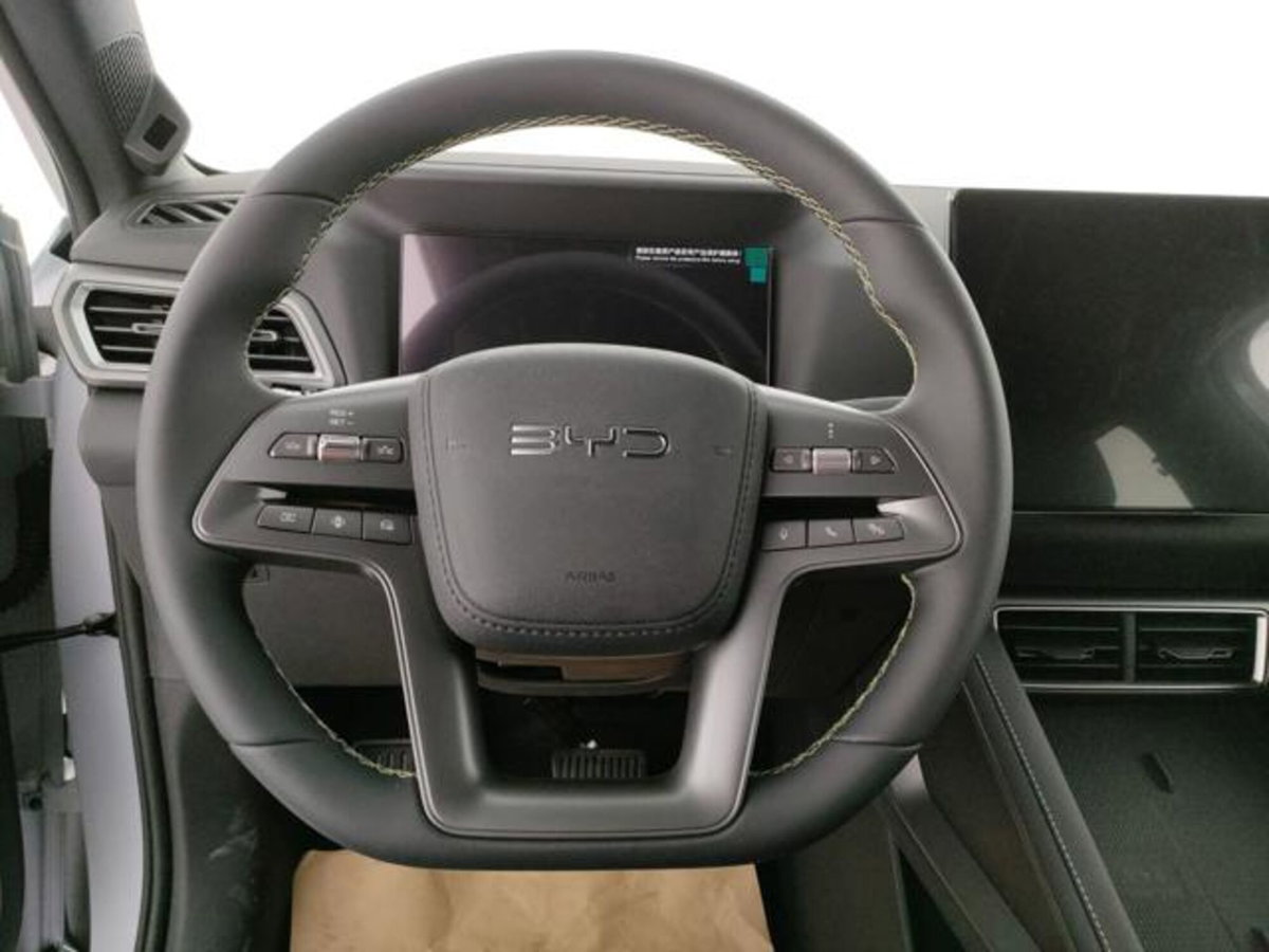 Byd Atto 2 DM-i 1.5 phev Boost 212cv (8)