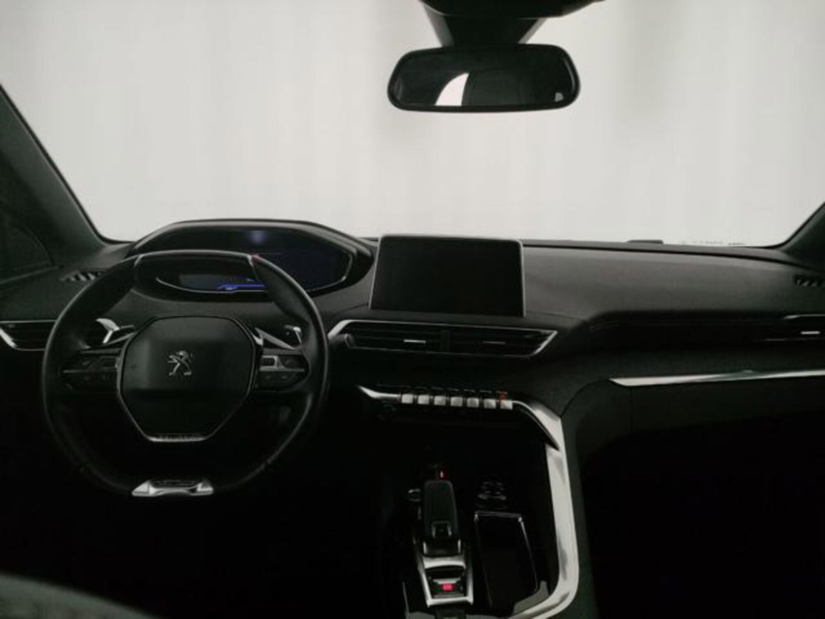 Peugeot 3008 BlueHDi 130 S&S EAT8 GT Line (7)