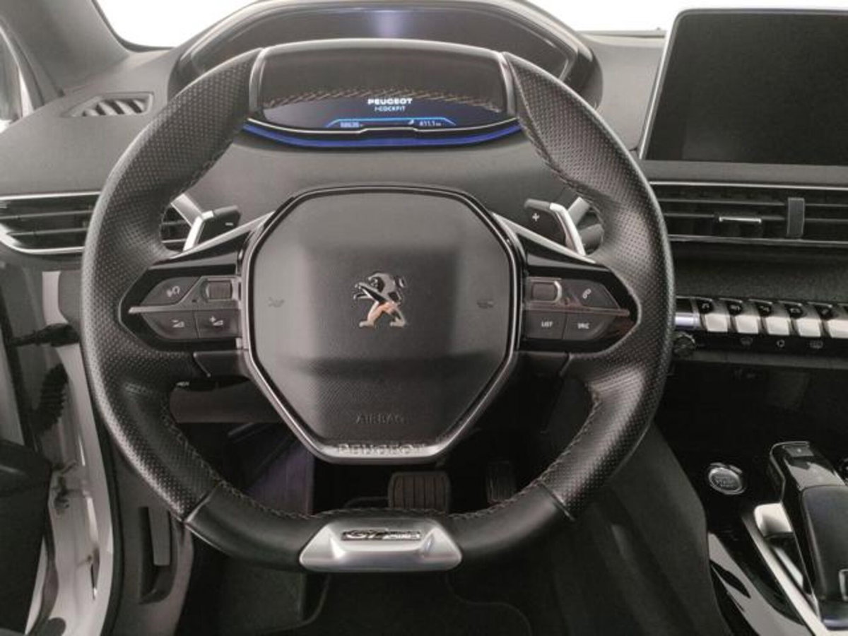 Peugeot 3008 BlueHDi 130 S&S EAT8 GT Line (8)
