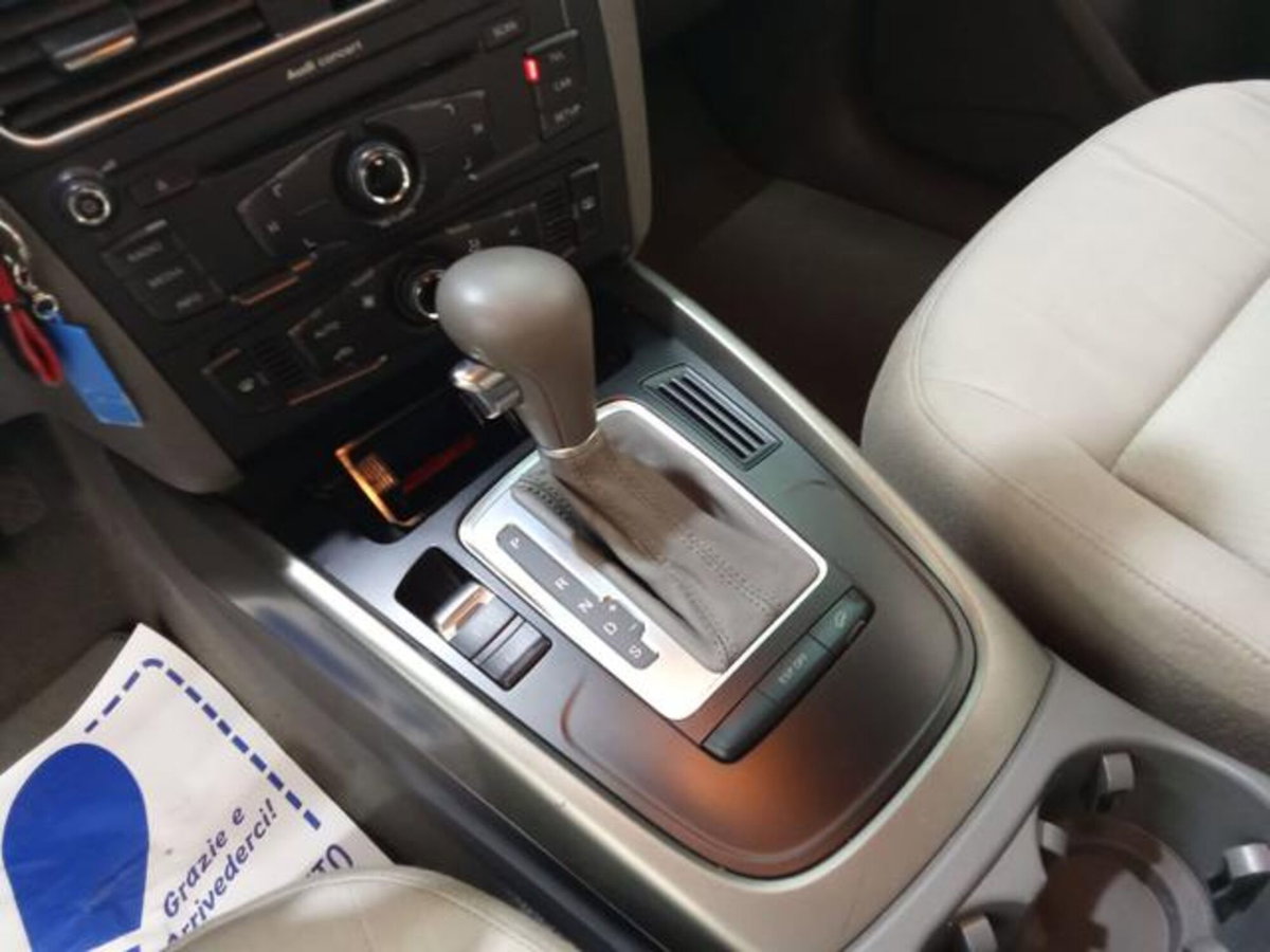 Audi Q5 2.0 TFSI 211 CV quattro S tronic (11)