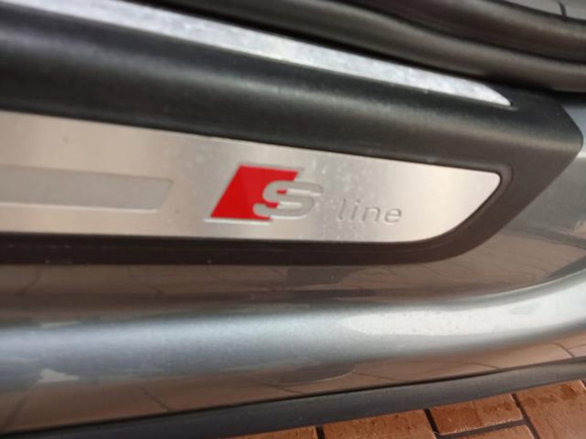 Audi Q5 2.0 TFSI 211 CV quattro S tronic (18)