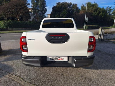 Toyota Hilux 2.8 D A/T 4WD porte Double Cab Invincible (7)