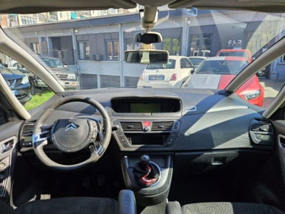 Citroen C4 Picasso 1.6 HDi 110 FAP Classique (8)