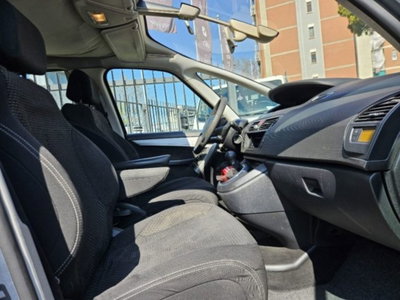Citroen C4 Picasso 1.6 HDi 110 FAP Classique (9)