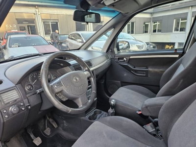 Opel Meriva 1.6 16V Club (4)