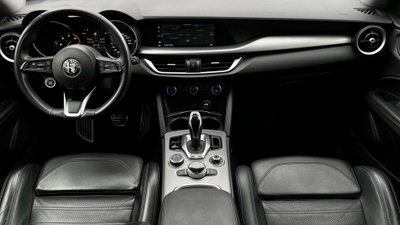 Alfa Romeo Stelvio Stelvio 2.2 Turbodiesel 190 CV AT8 Q4 Sprint (9)