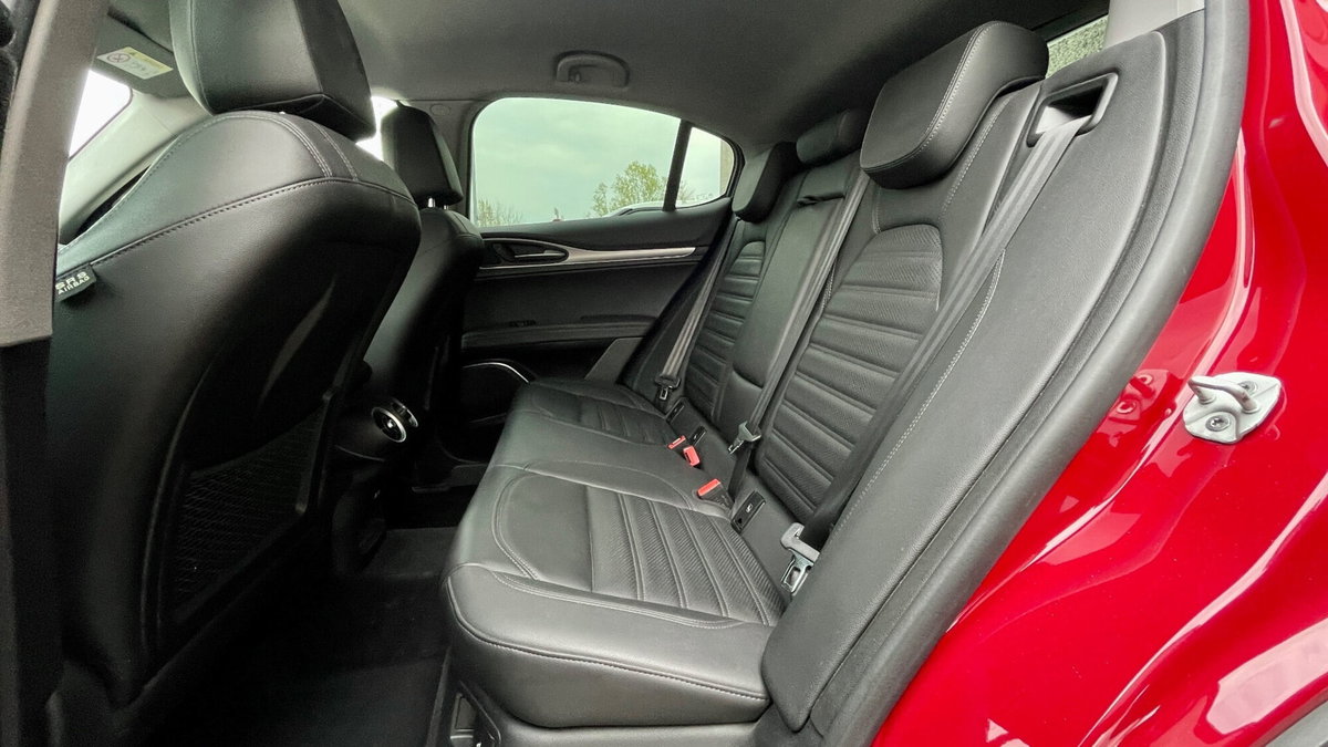 Alfa Romeo Stelvio Stelvio 2.2 Turbodiesel 190 CV AT8 Q4 Sprint (11)