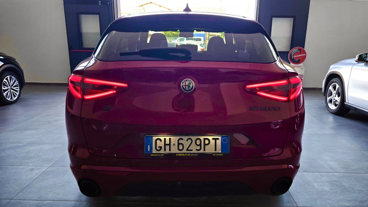 Alfa Romeo Stelvio Stelvio 2.2 Turbodiesel 190 CV AT8 Q4 Sprint (7)