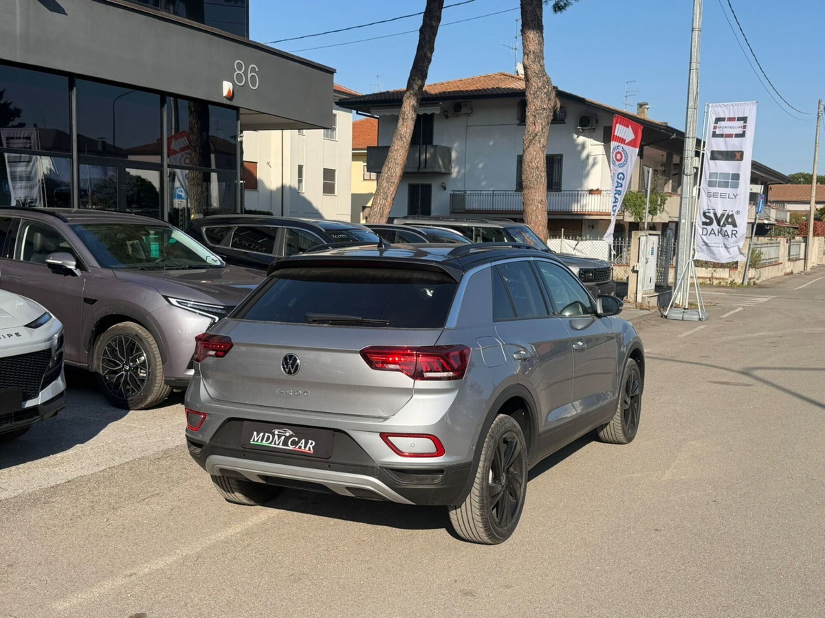 Volkswagen T-Roc 2.0 tdi Sport 115cv (6)