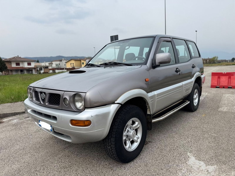 Nissan Terrano II 2.7 Tdi 5 porte SE