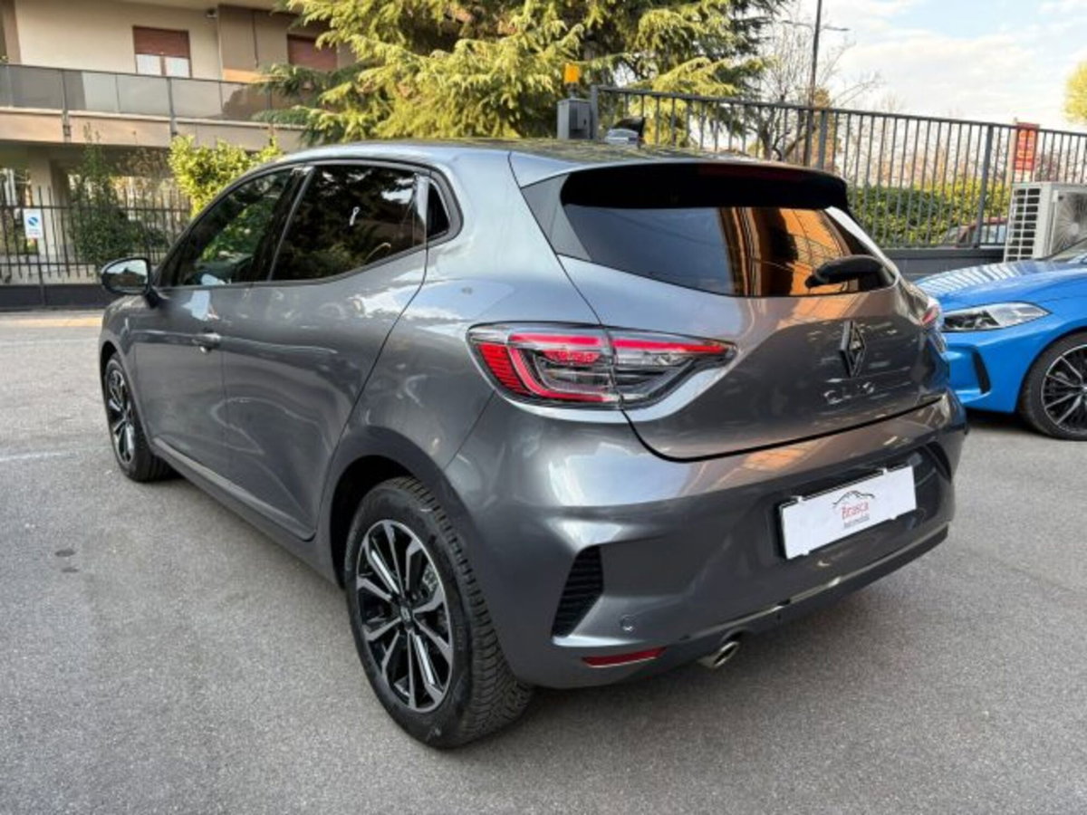 Renault Clio TCe 90 CV 5 porte Business (5)