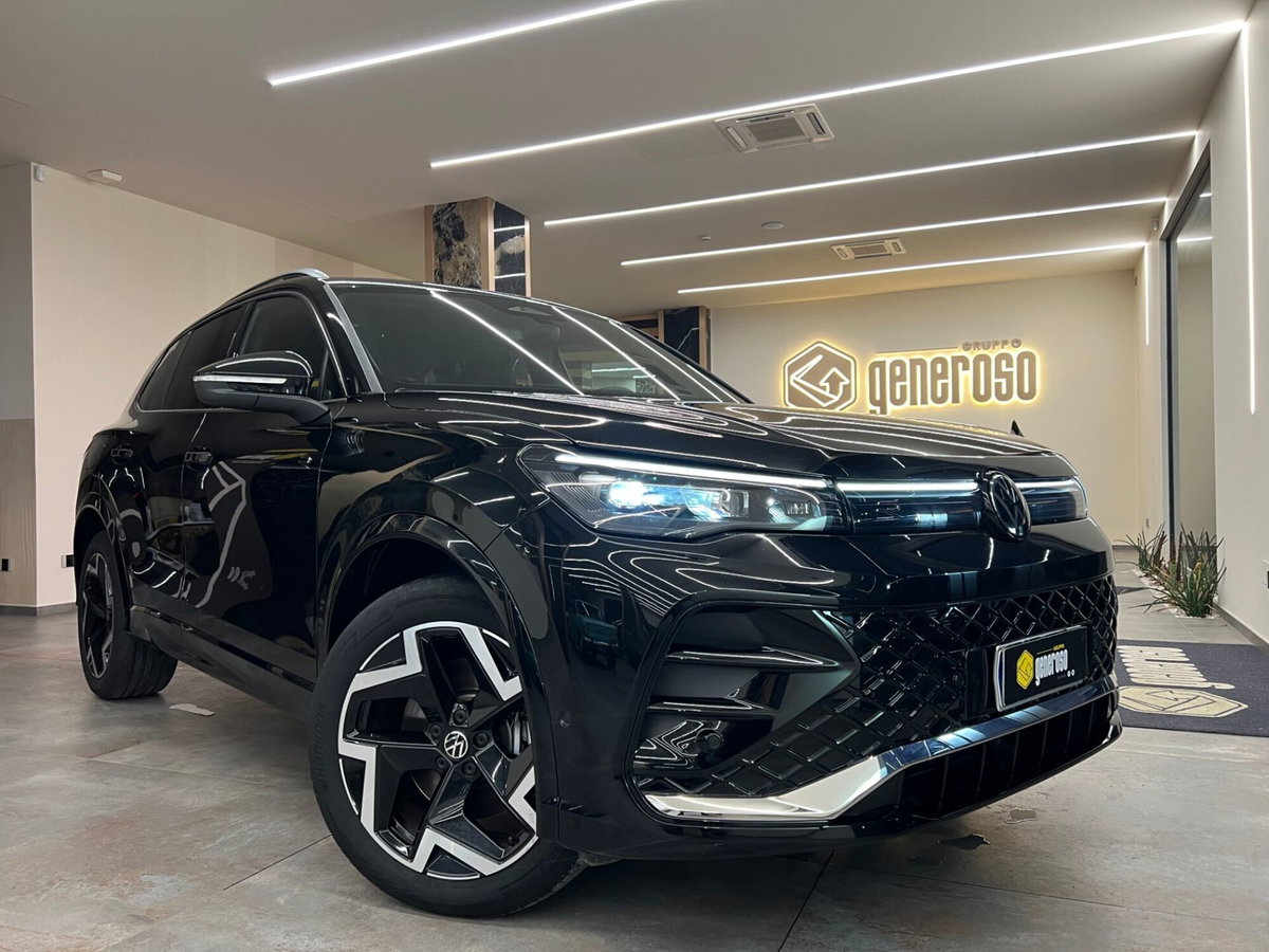 Volkswagen Tiguan 2.0 tdi R-Line 150cv dsg