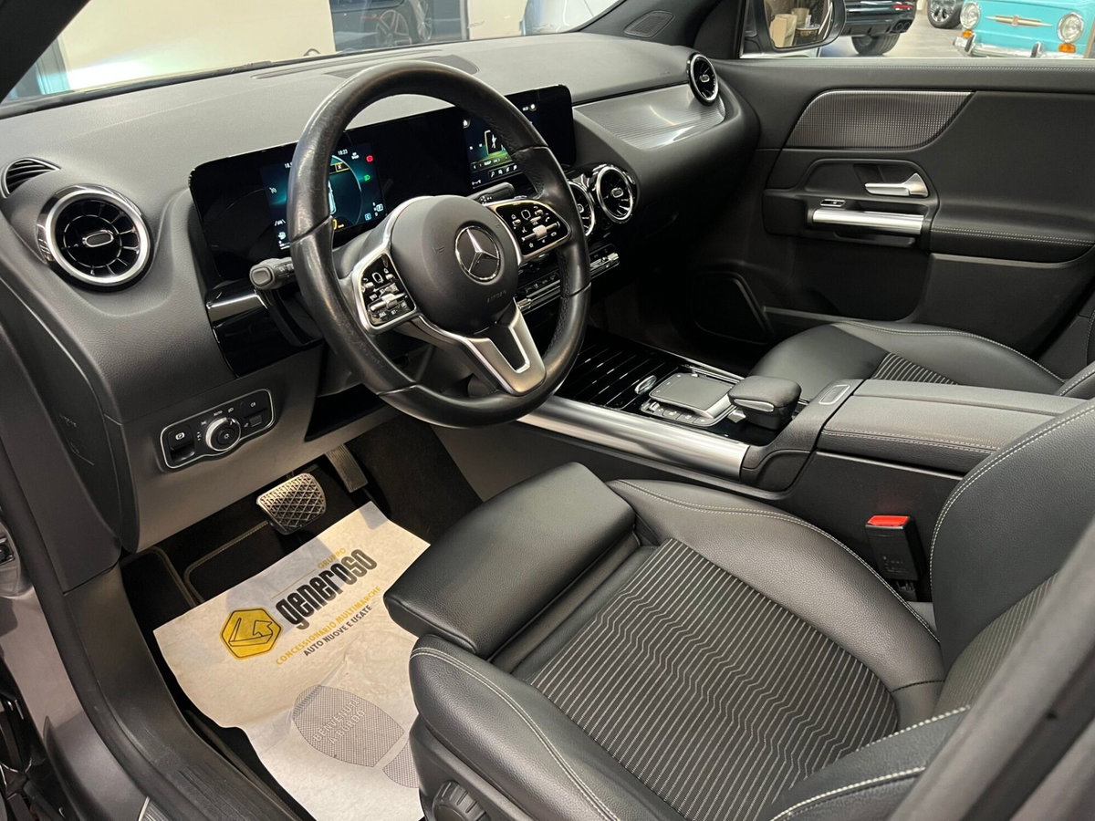 Mercedes-Benz GLA SUV 180 d Business Extra auto (7)