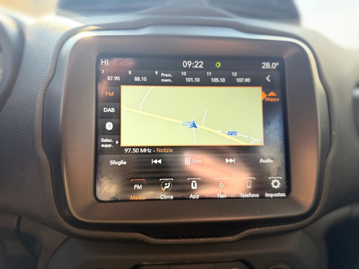Jeep Renegade 1.6 Mjt 120 CV Longitude (18)