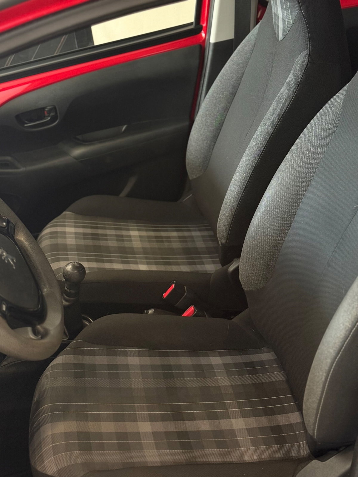 Peugeot 108 68 5 porte Active (12)