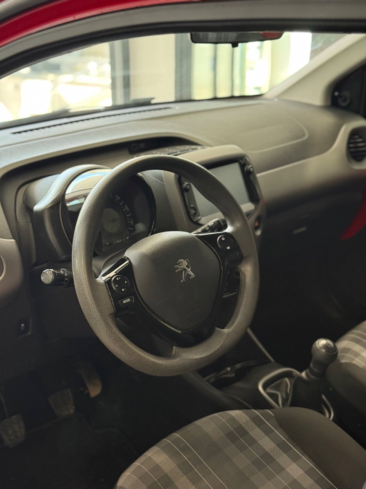 Peugeot 108 68 5 porte Active (5)