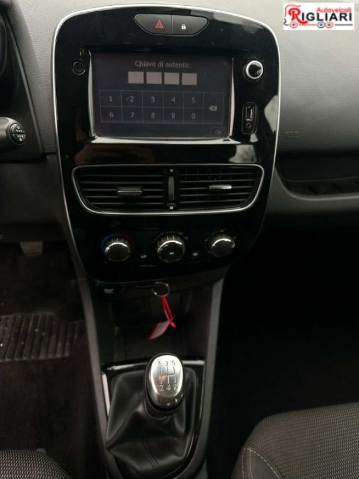 Renault Clio Sporter dCi 8V 90CV Start&Stop Energy Zen (7)