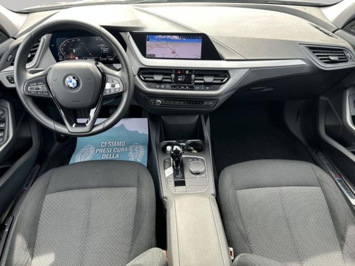 BMW Serie 1 116d 2.0 116CV cat 5 porte Attiva DPF (14)