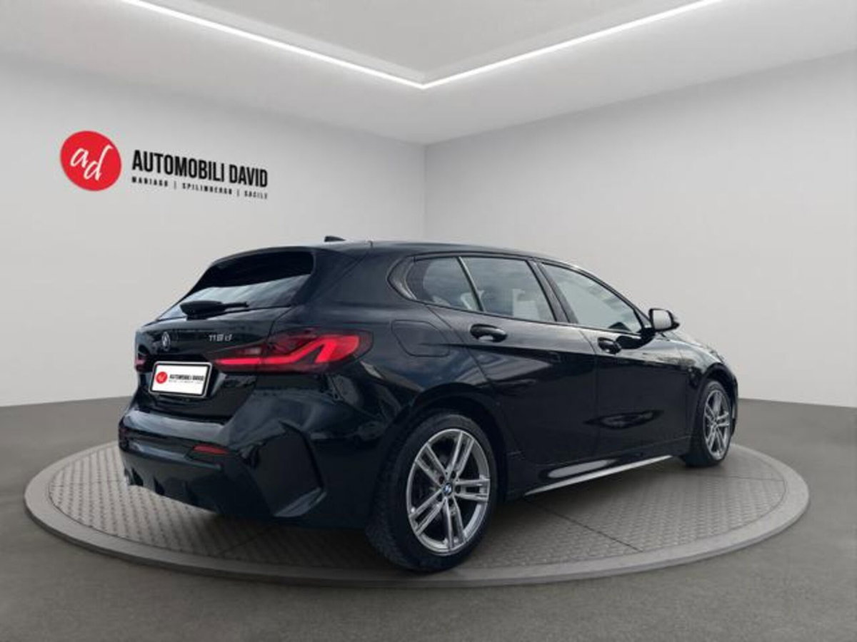 BMW Serie 1 116d 2.0 116CV cat 5 porte Attiva DPF (4)