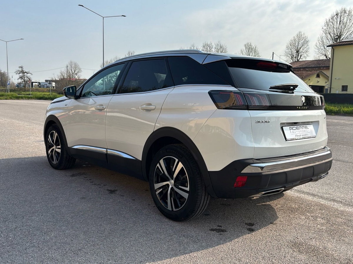 Peugeot 3008 BlueHDi 130 S&S EAT8 GT (6)