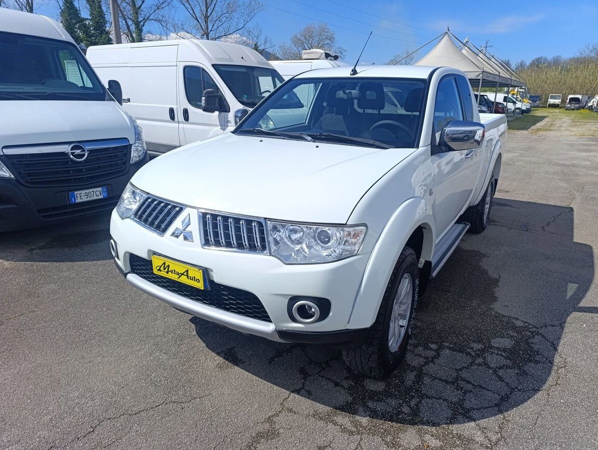 Mitsubishi L200 2.5 DI-D/136CV Club Cab Intense