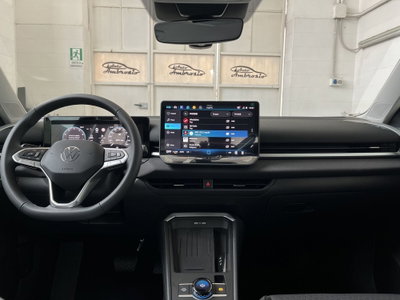 Volkswagen T-Roc 1.5 tsi Life dsg (10)