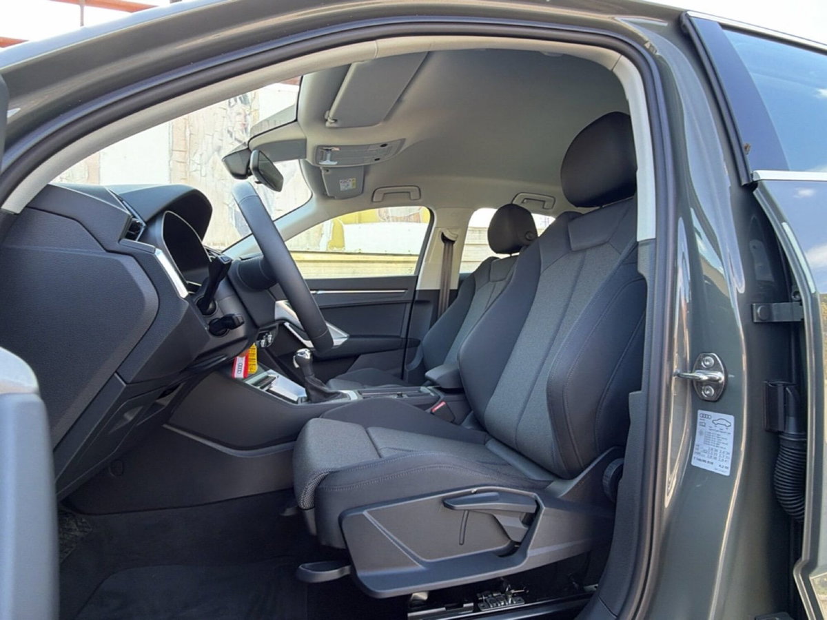 Audi Q3 Sportback 35 TDI quattro S tronic S line edition (14)